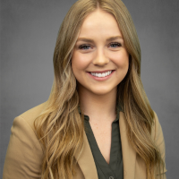 Alyssa Ohmstede Headshot